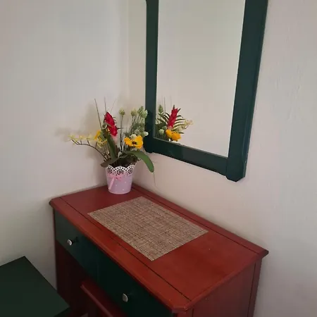 ゲストハウス Giannis αdults Only 3*