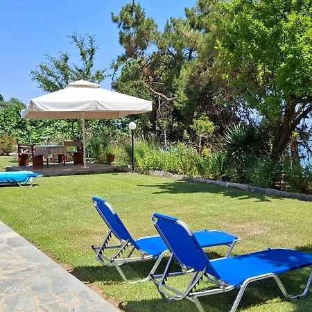 Giannis αdults Only コイニラ