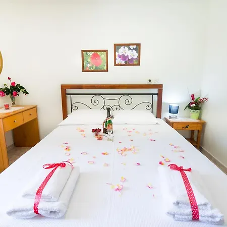 Pensión Giannis αdults Only