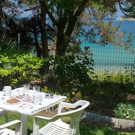 Giannis αdults Only Pensión