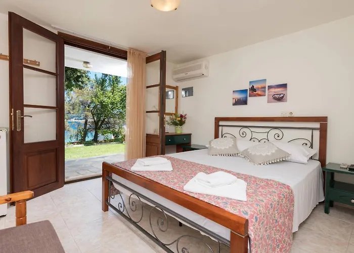 Giannis αdults Only